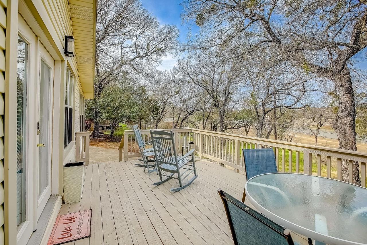 Lakeview Lodge Spicewood Eksteriør billede